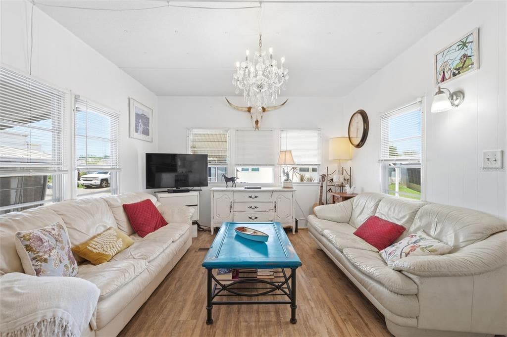 4687 67TH STREET N # 23, ST PETERSBURG, FL 33709 — zdjęcie 2