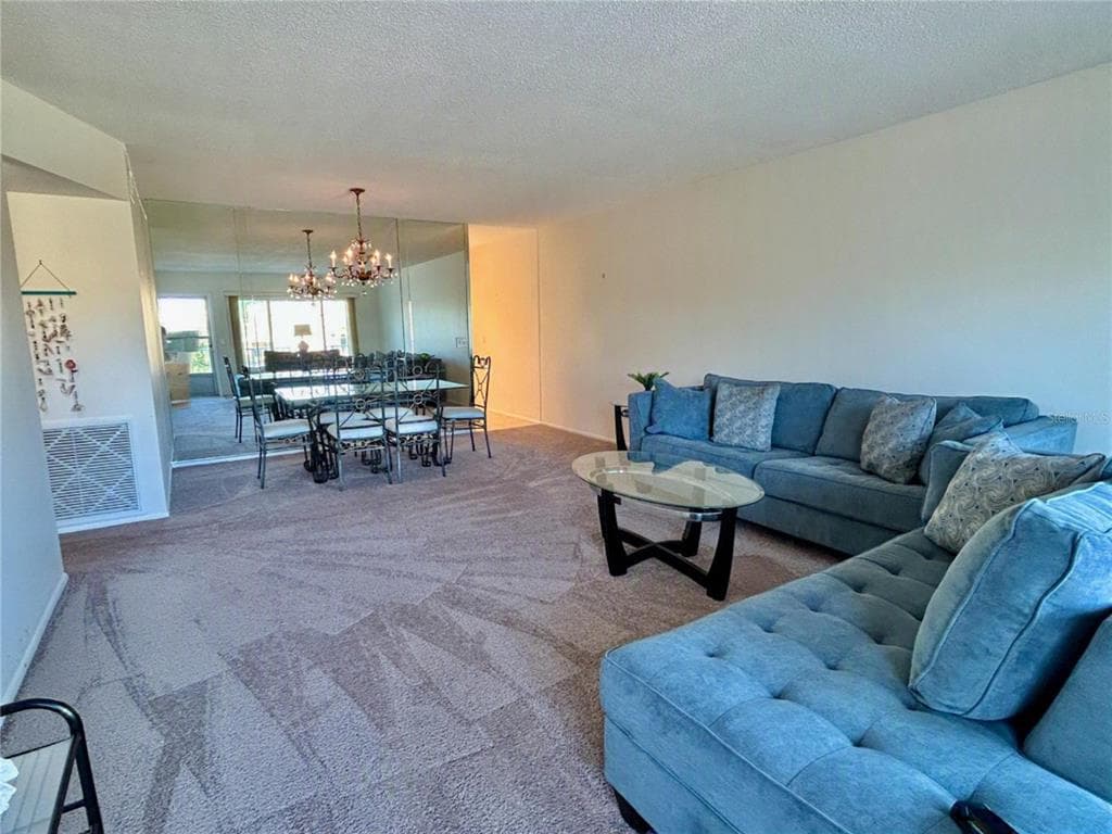 2070 WORLD PARKWAY BOULEVARD # 36, CLEARWATER, FL 33763 — zdjęcie 4