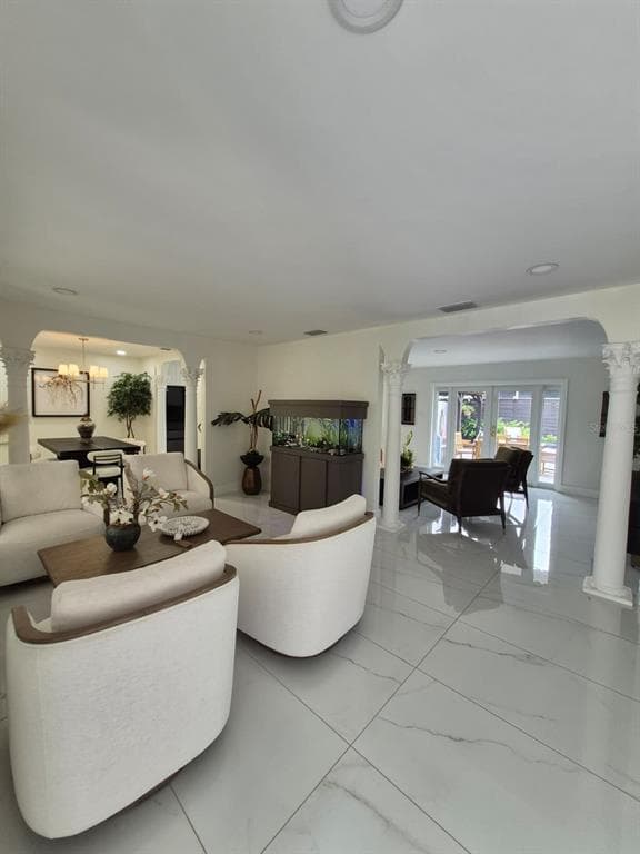 5817 TAMPA SHORES BOULEVARD, TAMPA, FL 33615 — zdjęcie 5