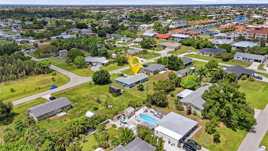 700 DOLPHIN PARKWAY, PUNTA GORDA, FL 33950 — zdjęcie 2