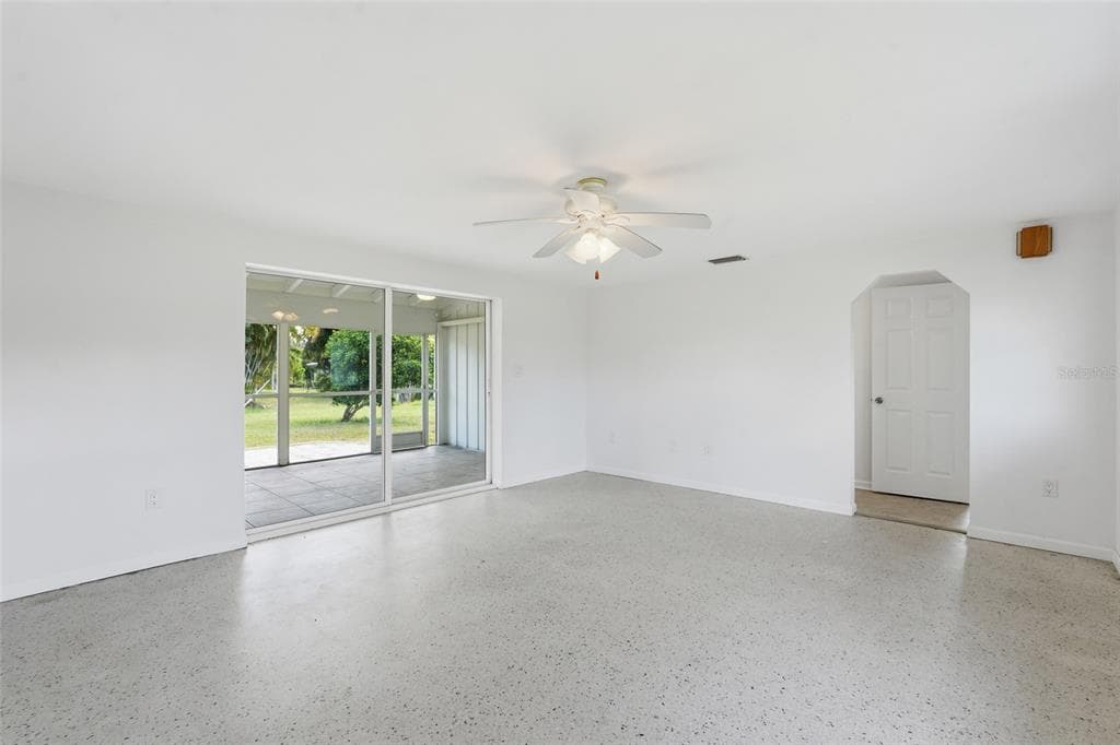 700 DOLPHIN PARKWAY, PUNTA GORDA, FL 33950 — zdjęcie 5
