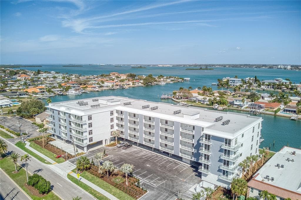 415 ISLAND WAY # 201, CLEARWATER BEACH, FL 33767 — zdjęcie 2