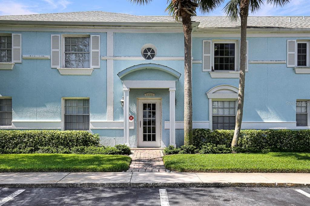 4995 COBIA DRIVE SE # D, ST PETERSBURG, FL 33705