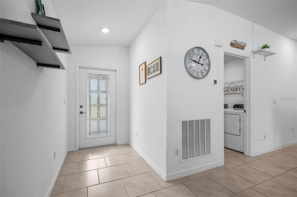 137 HERCULES DRIVE, ROTONDA WEST, FL 33947 — zdjęcie 3
