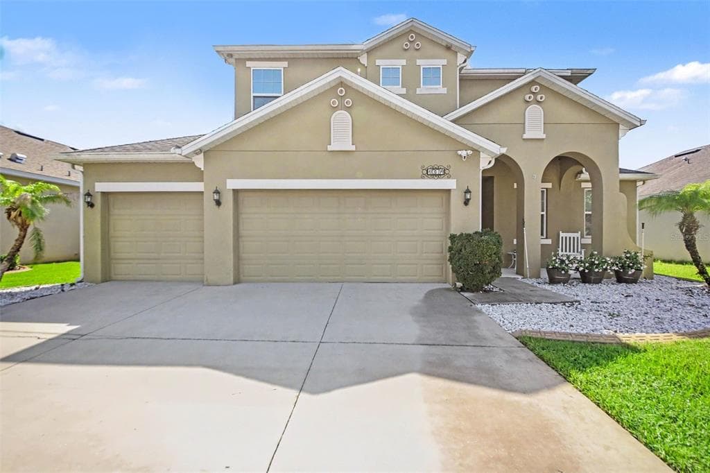 1374 MERION DRIVE, MOUNT DORA, FL 32757