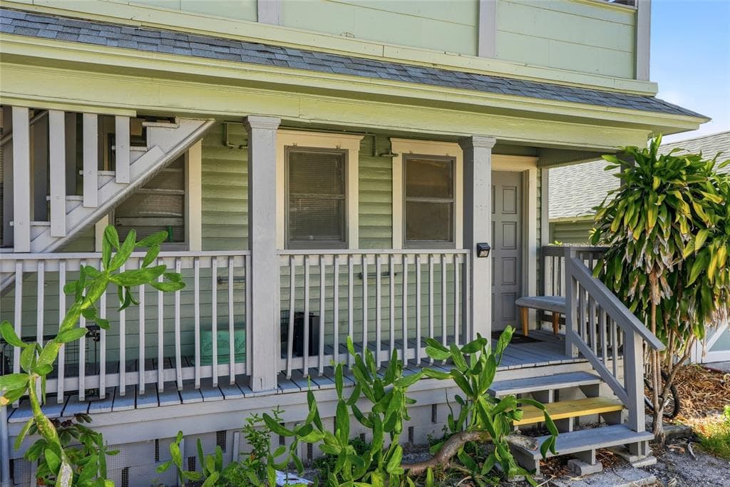 725 8TH STREET N, ST PETERSBURG, FL 33701 — zdjęcie 3