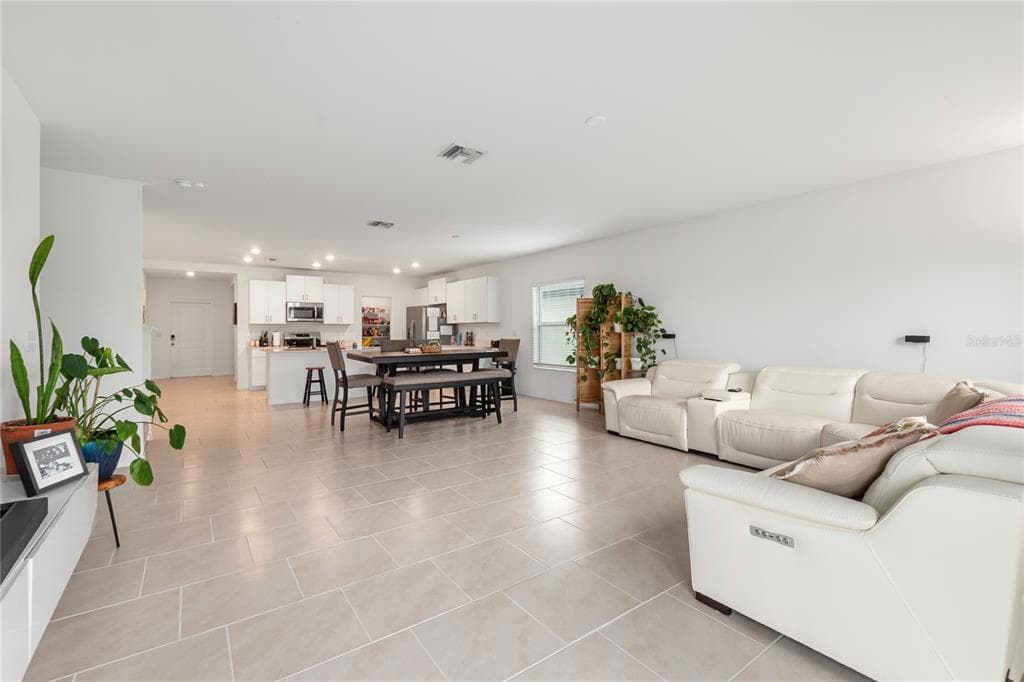 17177 MONTE ISOLA WAY, NORTH FORT MYERS, FL 33917 — zdjęcie 2