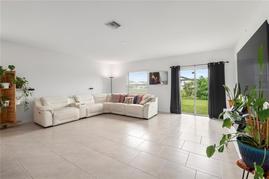 17177 MONTE ISOLA WAY, NORTH FORT MYERS, FL 33917 — zdjęcie 3