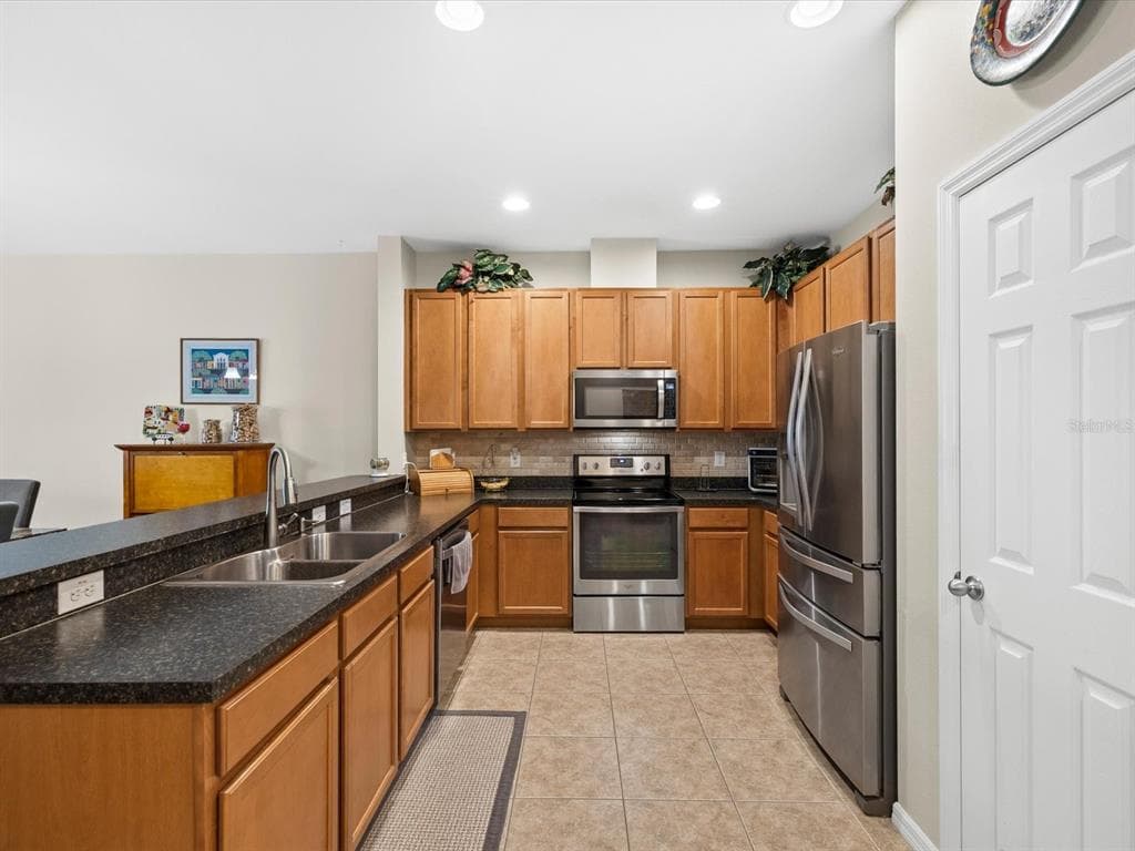 2239 BARRACUDA COURT, HOLIDAY, FL 34691 — zdjęcie 3
