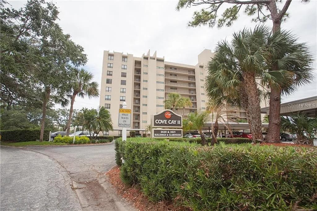 2621 COVE CAY DRIVE # 105, CLEARWATER, FL 33760