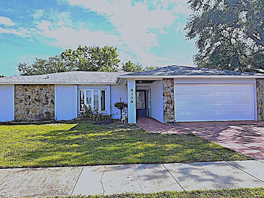 8308 123RD AVENUE, LARGO, FL 33773