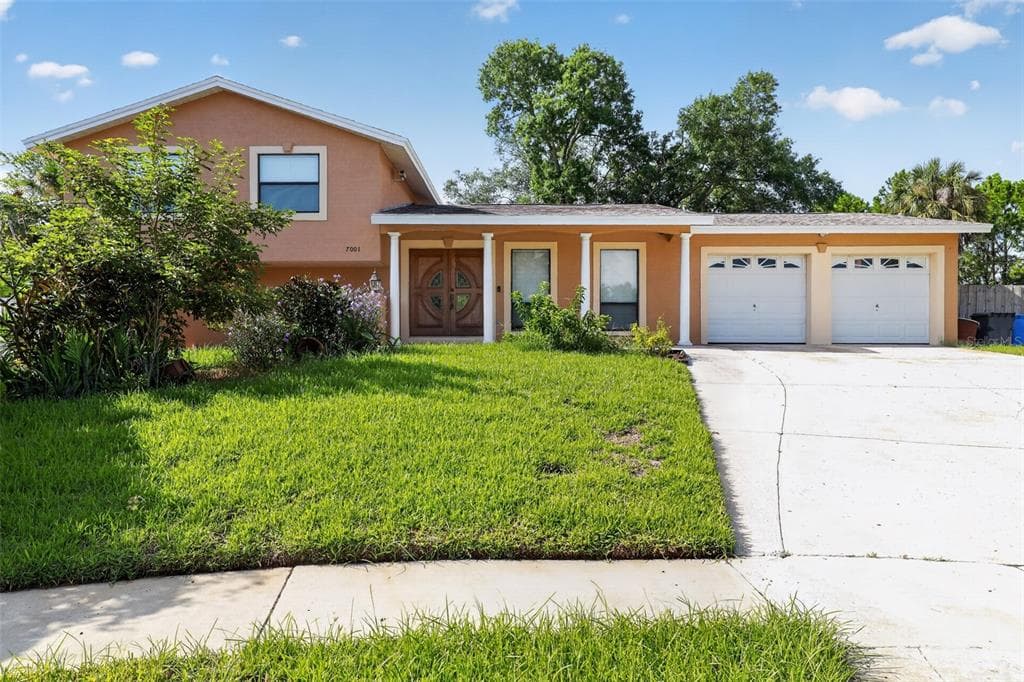7001 BAYWOOD COURT, TAMPA, FL 33615