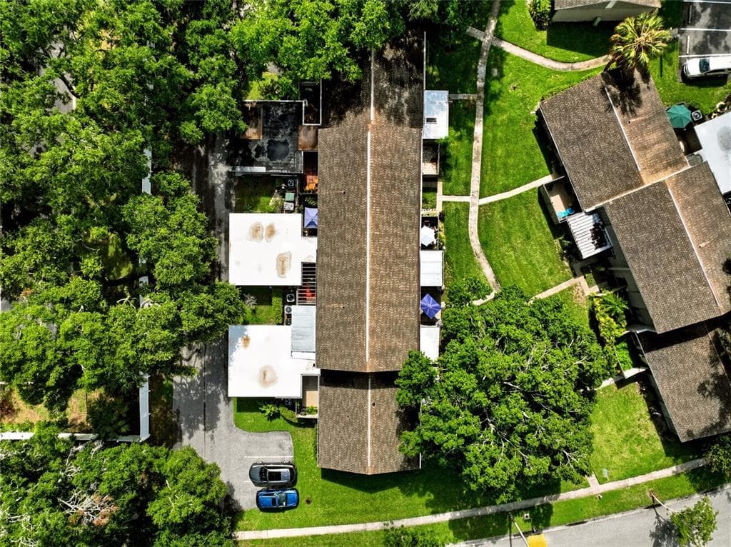 8003 JASMINE DRIVE # 8003, TAMPA, FL 33637 — zdjęcie 3