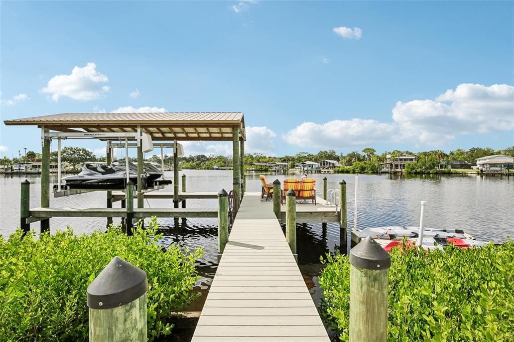 806 BLUE HERON BOULEVARD, RUSKIN, FL 33570 — zdjęcie 2
