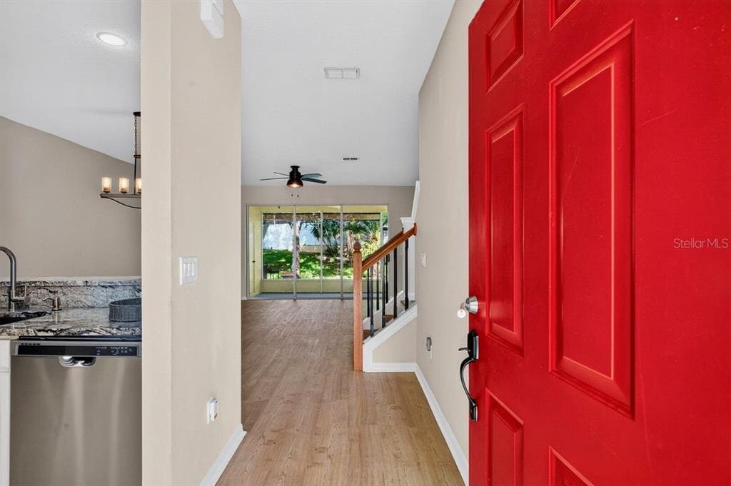 648 SPRING LAKE CIRCLE, TARPON SPRINGS, FL 34688 — zdjęcie 4