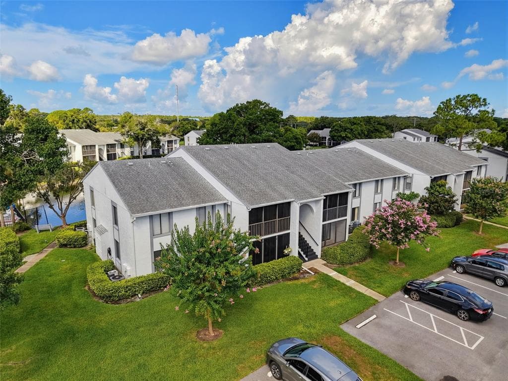 1261 PINE RIDGE CIRCLE W # D1, TARPON SPRINGS, FL 34688 — zdjęcie 2