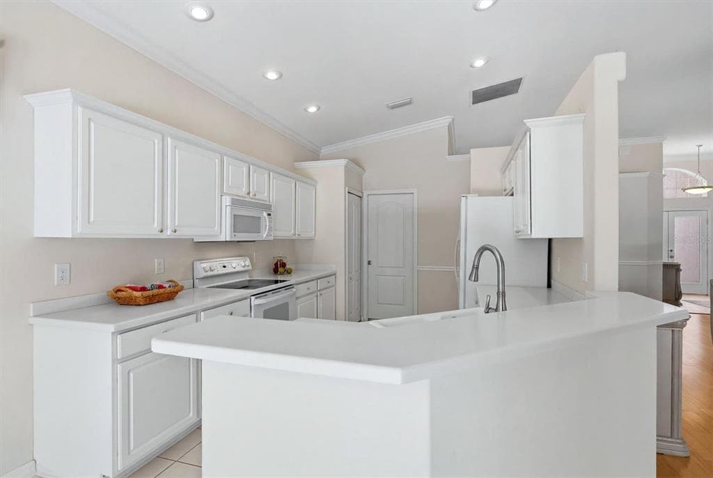 8492 IDLEWOOD COURT, LAKEWOOD RANCH, FL 34202 — zdjęcie 3
