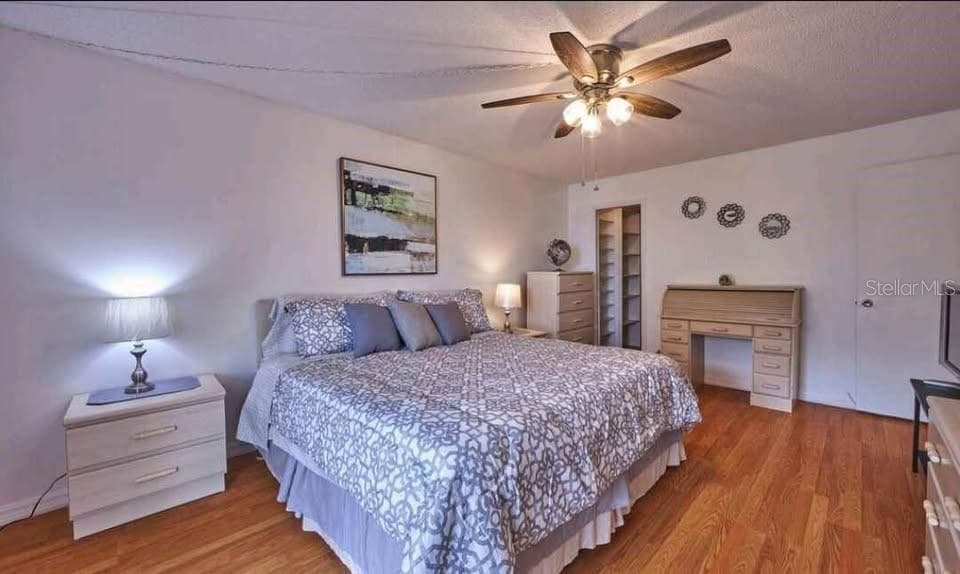 4550 COVE CIRCLE # 808, ST PETERSBURG, FL 33708 — zdjęcie 2