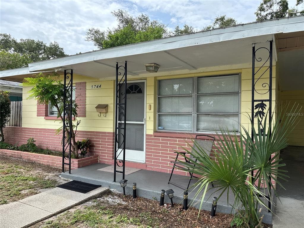 5744 2ND AVENUE N, ST PETERSBURG, FL 33710 — zdjęcie 2