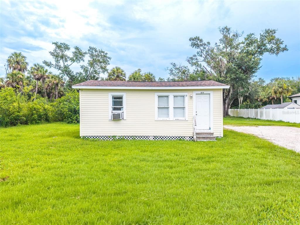 6315 RHONDA ROAD, TAMPA, FL 33615