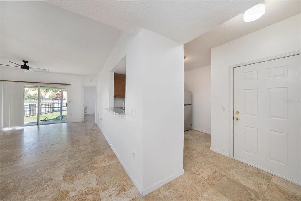 6011 SKYDALE WAY # 101, RIVERVIEW, FL 33578 — zdjęcie 4