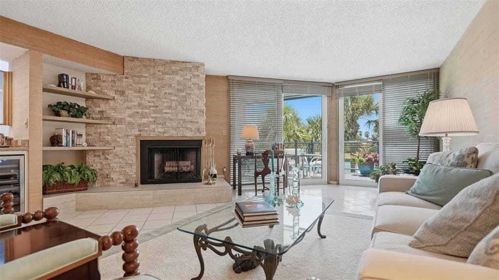 910 PINELLAS BAYWAY S # 201, TIERRA VERDE, FL 33715 — zdjęcie 3