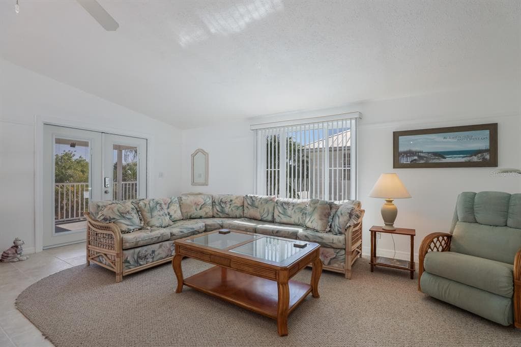 2804 AVENUE C, HOLMES BEACH, FL 34217 — zdjęcie 3
