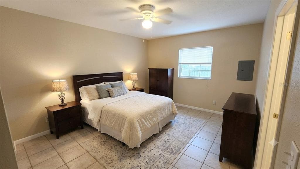 716 21ST STREET N, ST PETERSBURG, FL 33713 — zdjęcie 4