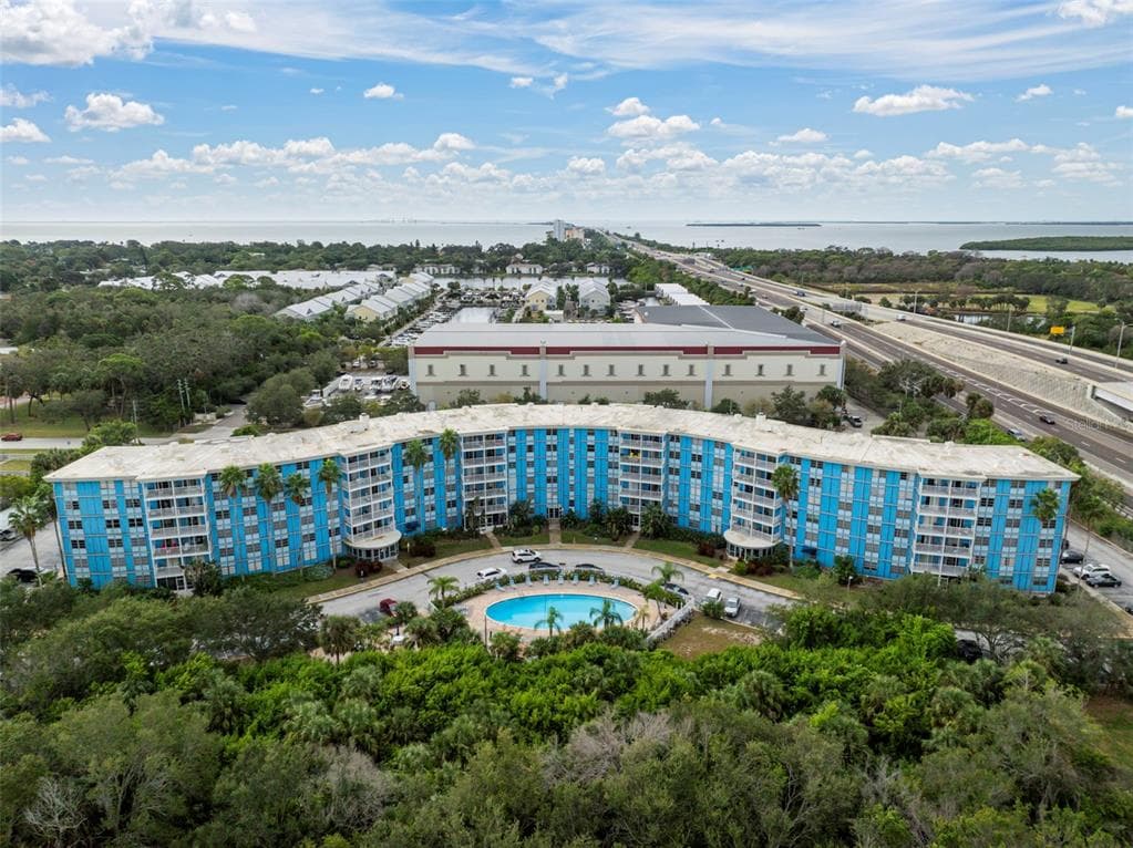 3315 58TH AVENUE S # 314, ST PETERSBURG, FL 33712 — zdjęcie 2