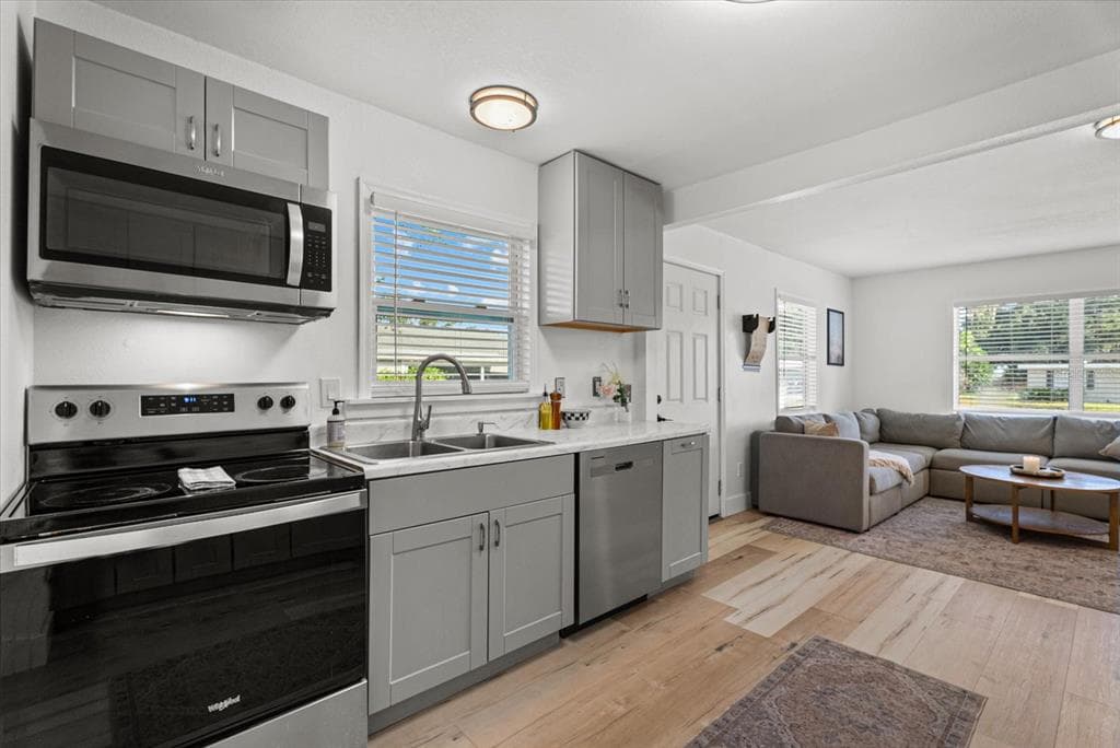 204 6TH AVENUE NW, RUSKIN, FL 33570 — zdjęcie 3