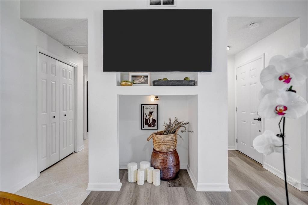 5811 MABEL STREET, TAMPA, FL 33610 — zdjęcie 4