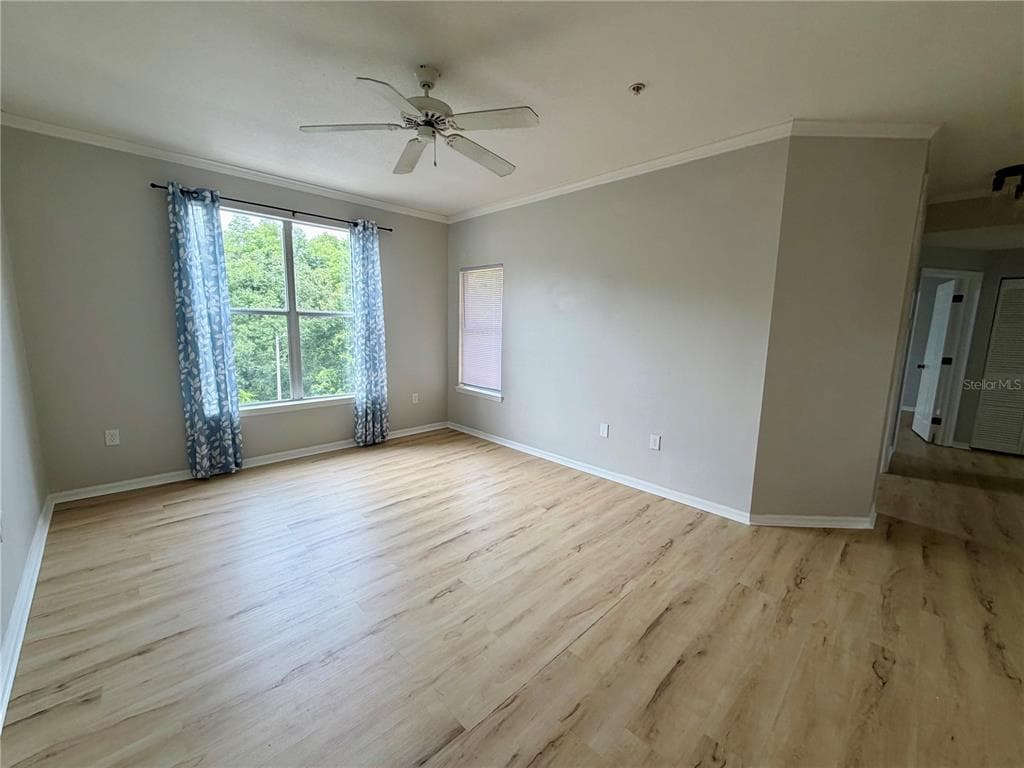 5612 PINNACLE HEIGHTS CIRCLE # 302, TAMPA, FL 33624 — zdjęcie 4