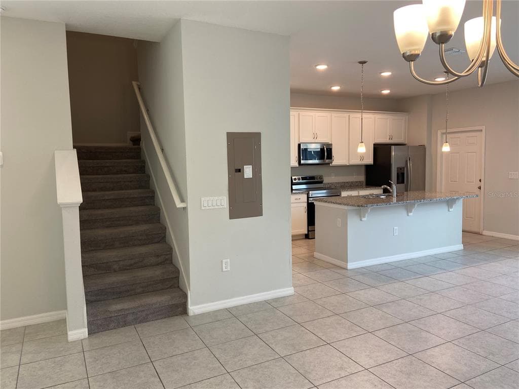 5029 AVALON PARK BOULEVARD, WESLEY CHAPEL, FL 33545 — zdjęcie 4