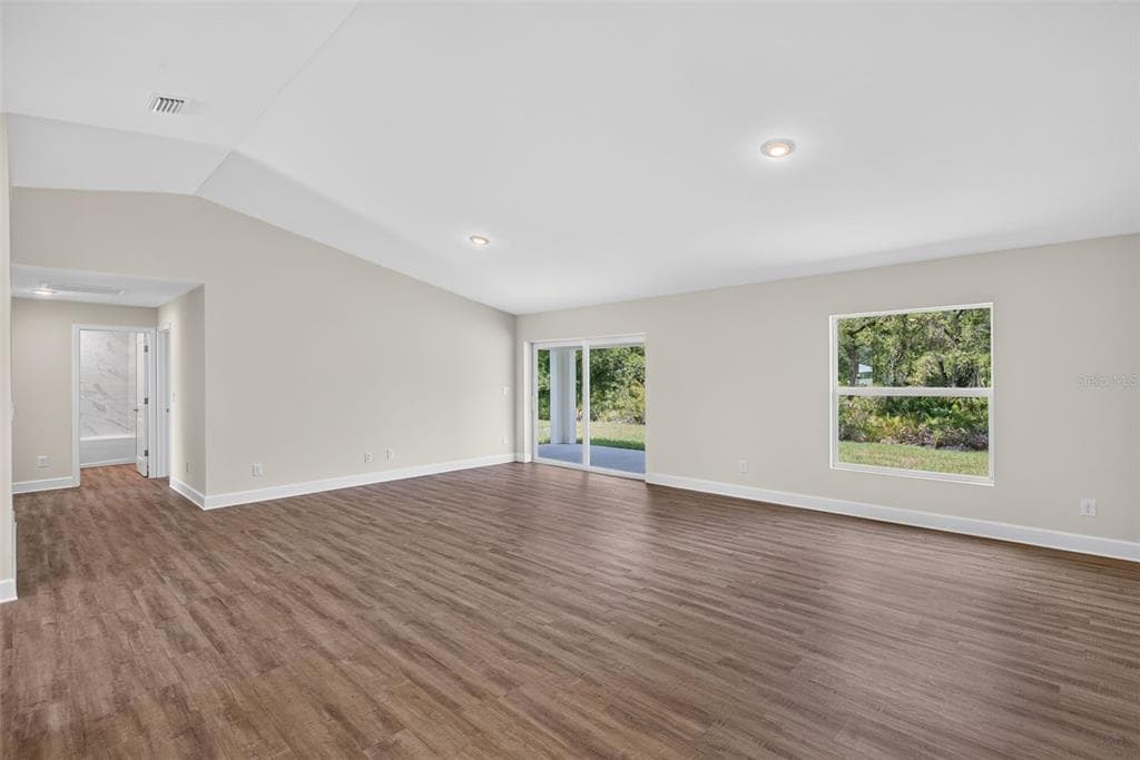 151 KIRBY STREET, PORT CHARLOTTE, FL 33954 — zdjęcie 2