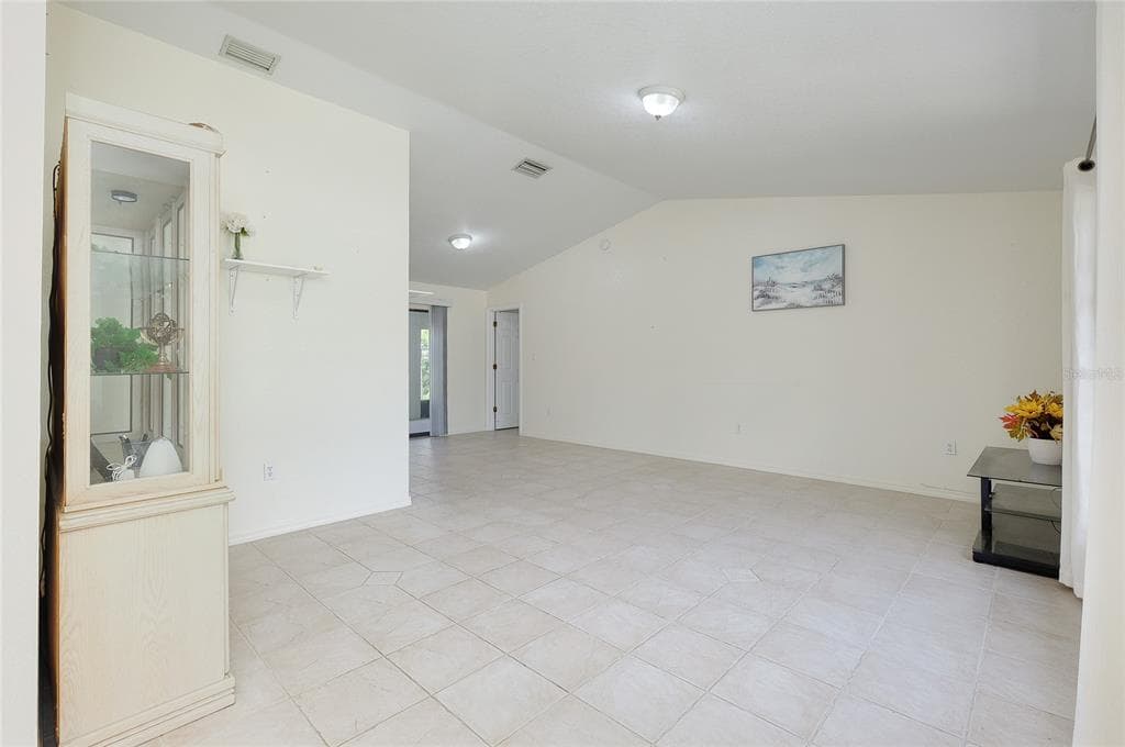 23235 MCQUEENEY AVENUE, PUNTA GORDA, FL 33980 — zdjęcie 5