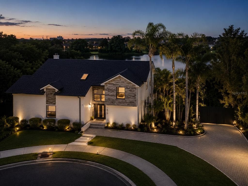 7826 PINE HAVEN COURT, ORLANDO, FL 32819