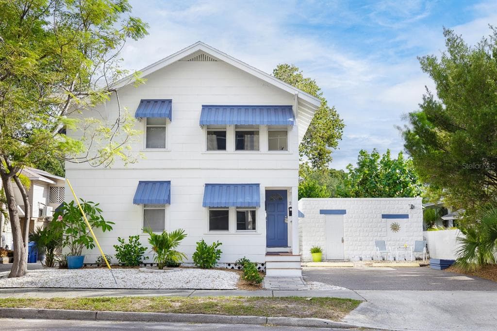 1043 7TH AVENUE N # 1, ST PETERSBURG, FL 33705