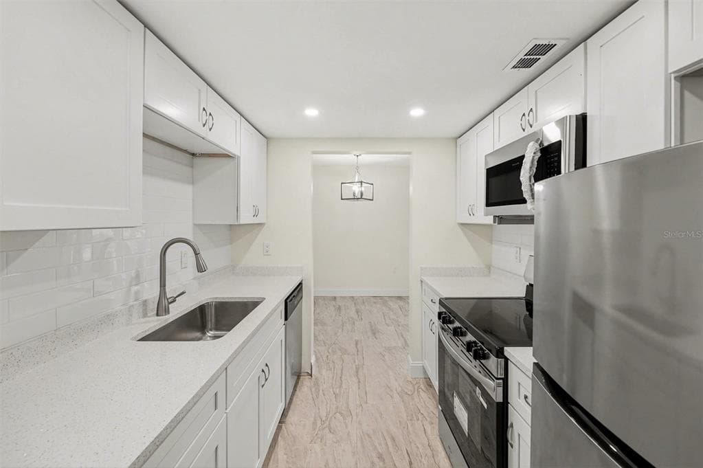 11409 8TH STREET N # 1507, ST PETERSBURG, FL 33716 — zdjęcie 3