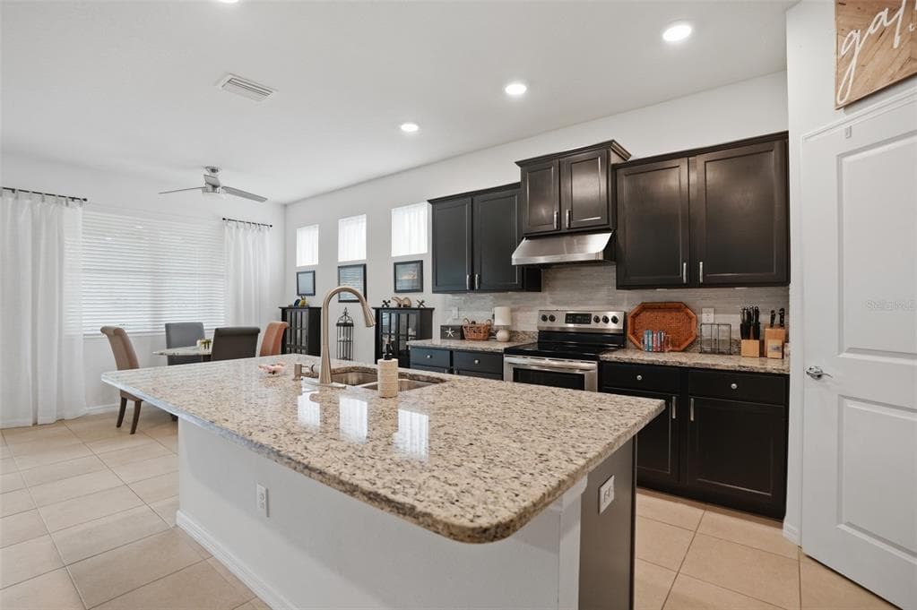 17757 GARSALASO CIRCLE, BROOKSVILLE, FL 34604 — zdjęcie 3