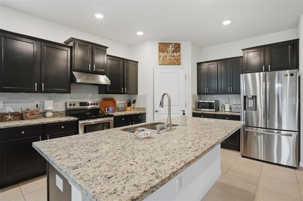 17757 GARSALASO CIRCLE, BROOKSVILLE, FL 34604 — zdjęcie 4