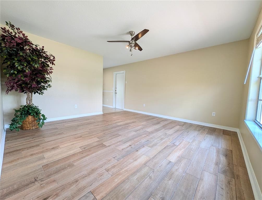 6734 STARDUST AVENUE, NORTH PORT, FL 34287 — zdjęcie 5