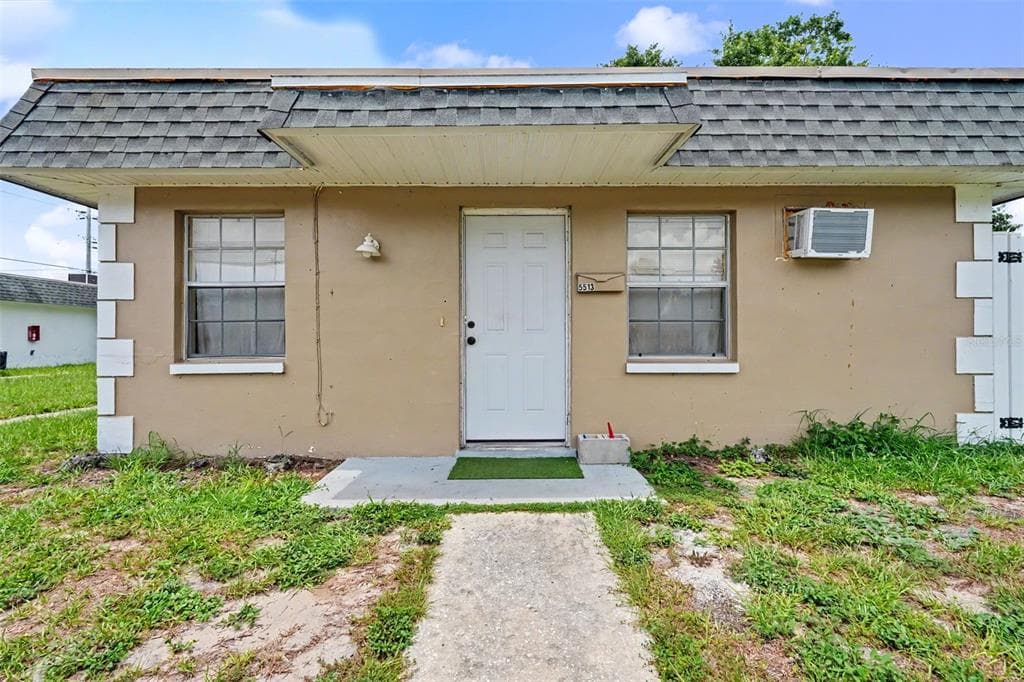 5513 OCEANIC ROAD, HOLIDAY, FL 34690