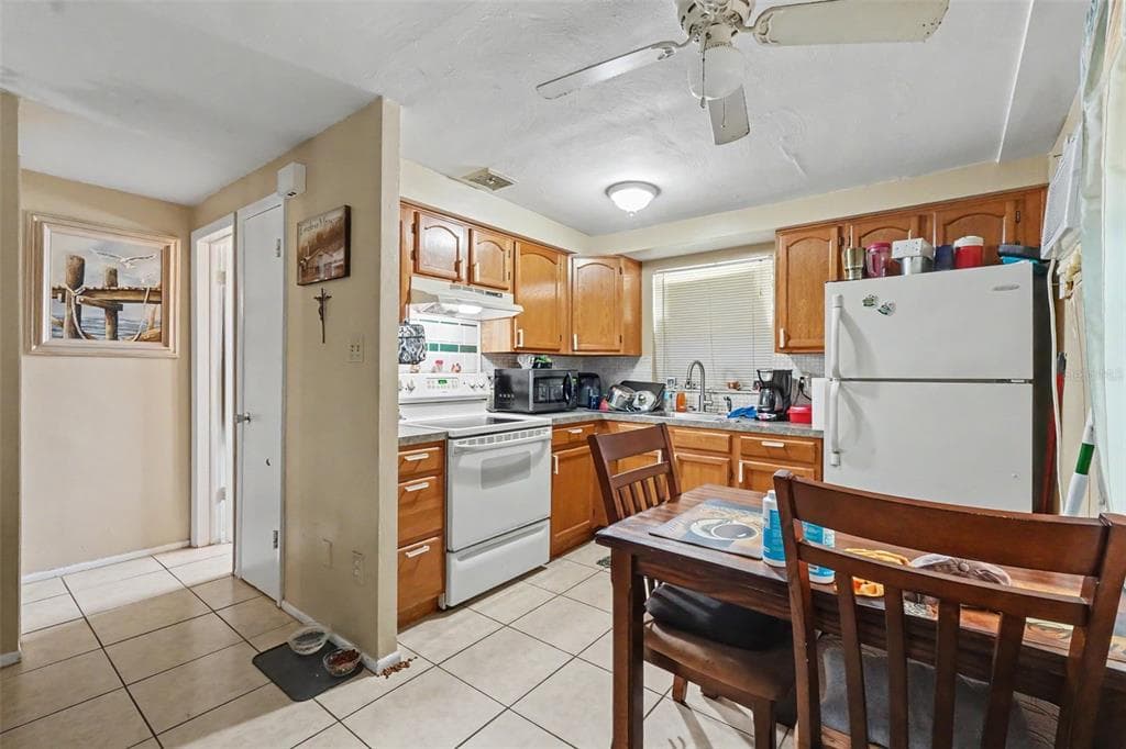 5513 OCEANIC ROAD, HOLIDAY, FL 34690 — zdjęcie 5