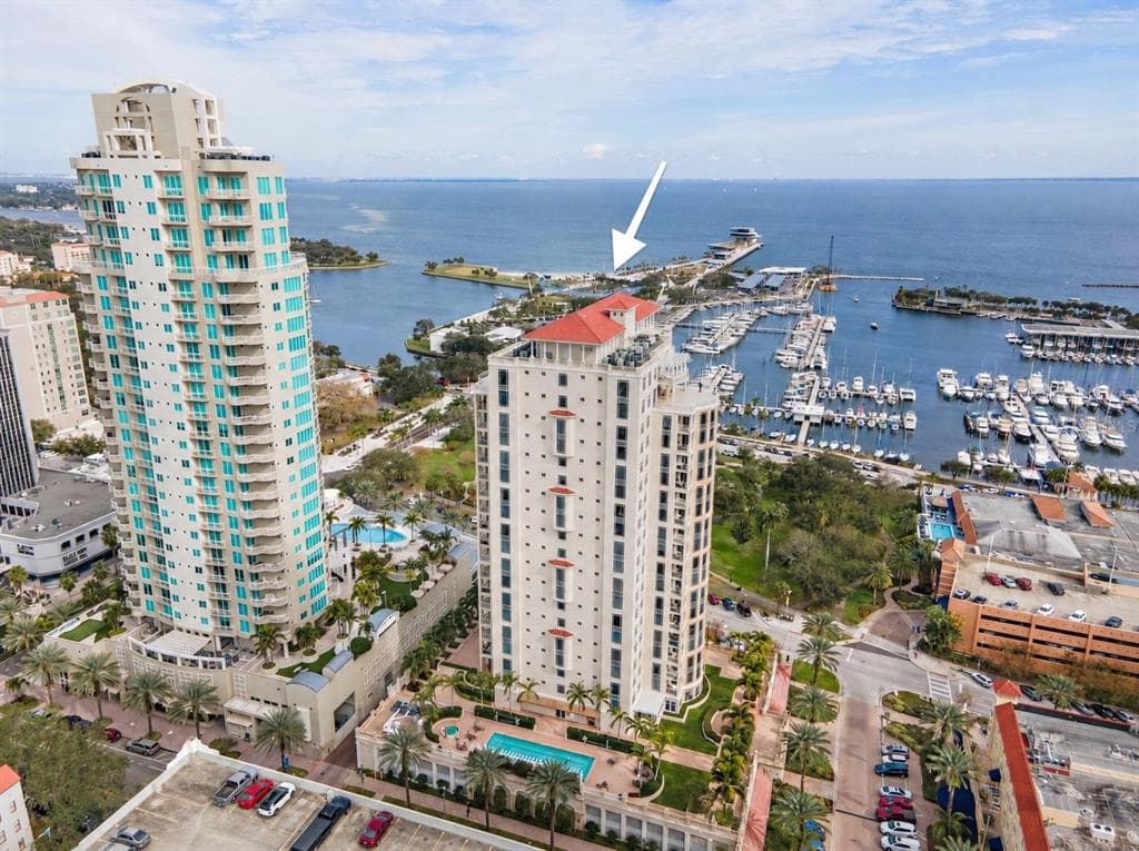 100 BEACH DRIVE NE # 1900, ST PETERSBURG, FL 33701
