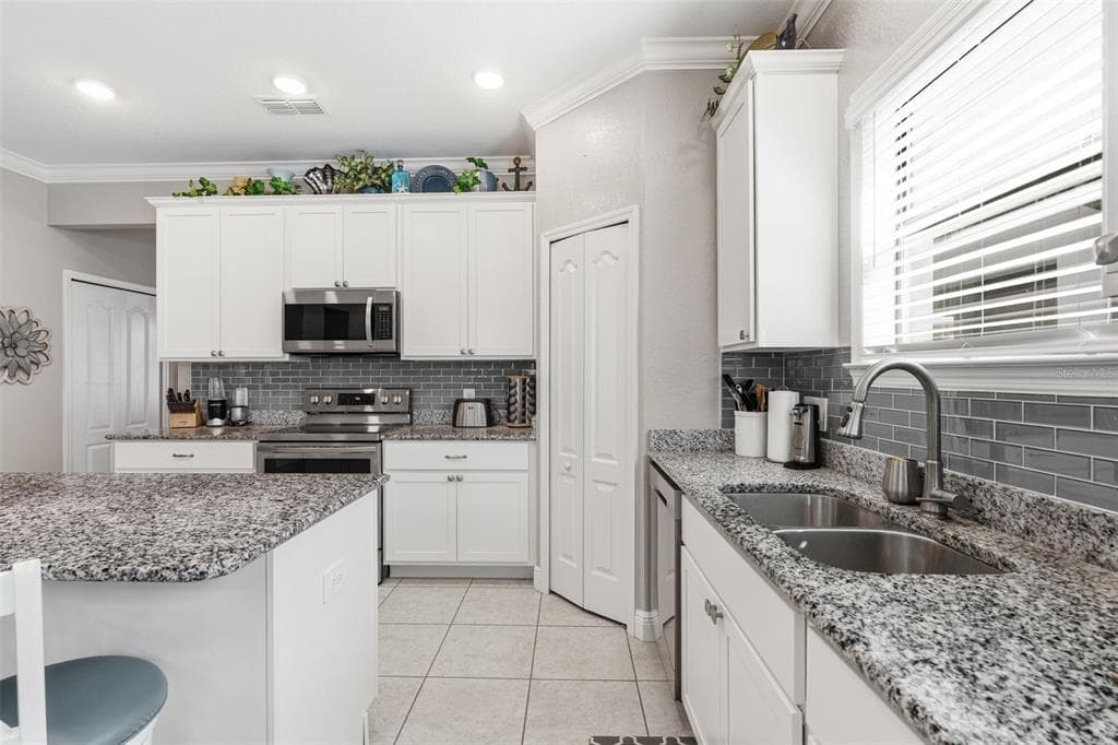 15240 MILLE FIORE BOULEVARD, PORT CHARLOTTE, FL 33953 — zdjęcie 3
