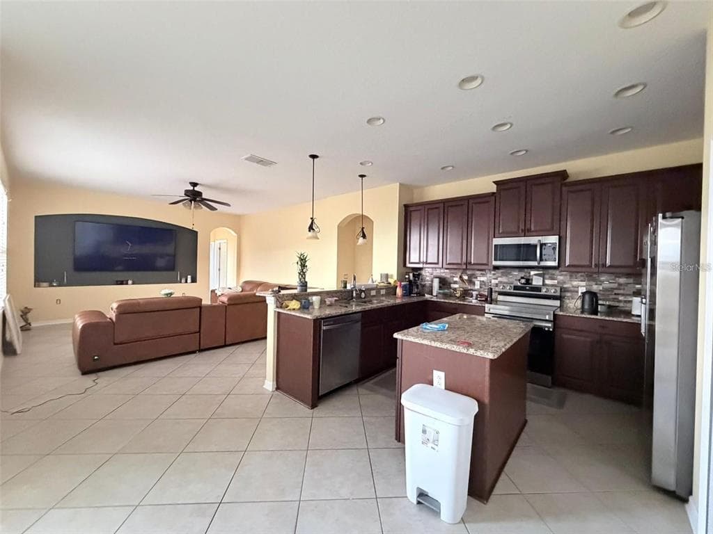 589 BLUE CYPRESS DRIVE, GROVELAND, FL 34736 — zdjęcie 4