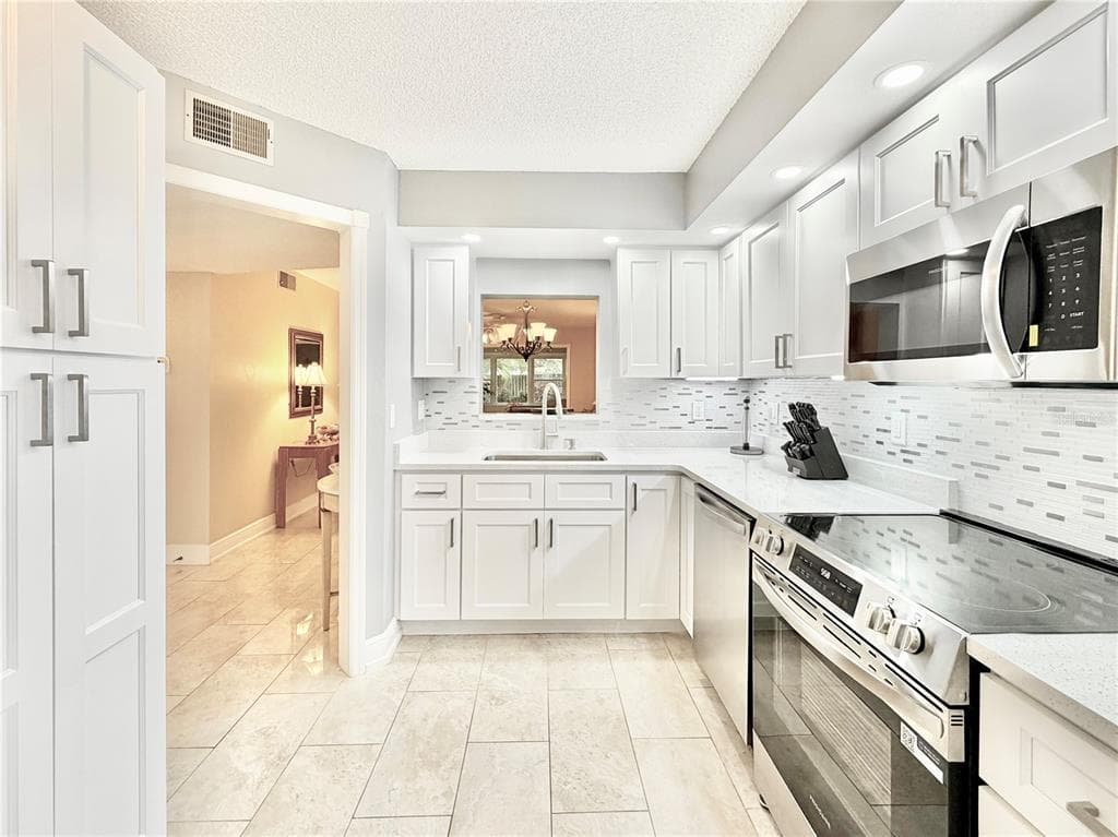 1247 S MARTIN LUTHER KING JUNIOR AVENUE # D103, CLEARWATER, FL 33756 — zdjęcie 2