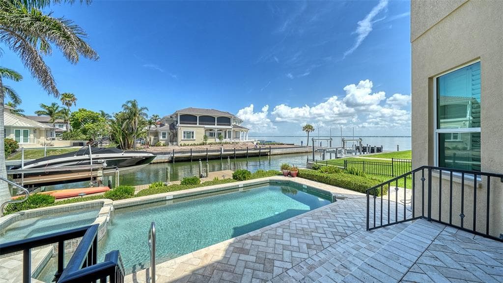 657 HALYARD LANE, LONGBOAT KEY, FL 34228 — zdjęcie 2