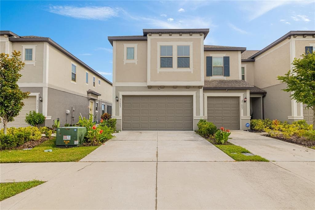 31603 BLUE PASSING LOOP, WESLEY CHAPEL, FL 33545