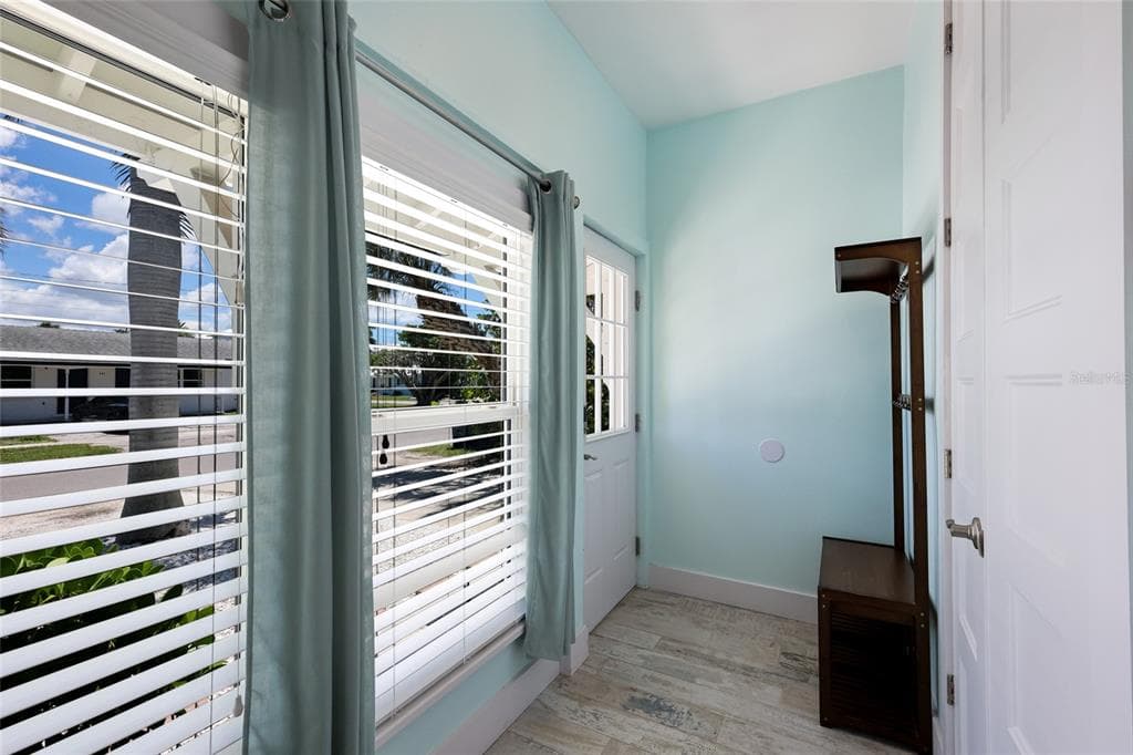 504 SPRING AVENUE, ANNA MARIA, FL 34216 — zdjęcie 5